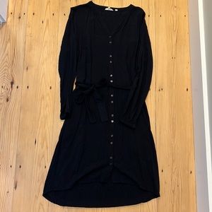 Fat Face black button up dress size 4.